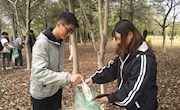 【学生党支部】开展“爱校美校”主题党日活动
