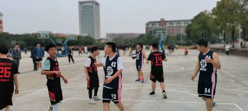307cfa90ccc24900a3cb5229d9fa9ba1.jpg