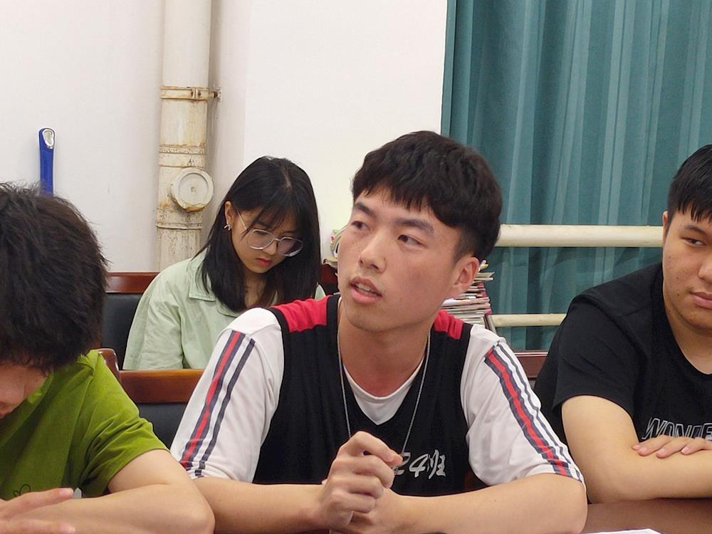 f77606cc938e458cbc2a44daae52ee33.jpg