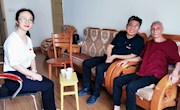 材料科学与工程学院开展教师节走访慰问活动