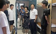 学校副校长周世健看望我院2022级新生