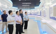 校领导率队赴国家稀土功能材料创新中心调研
