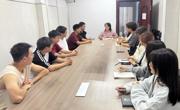 学院召开学生党支部书记座谈会
