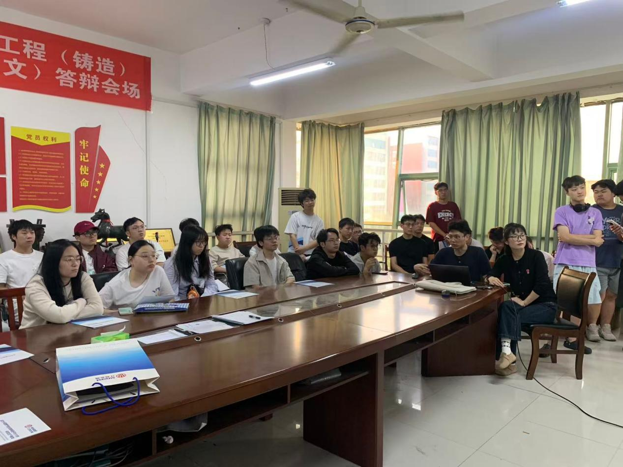 无锡永瀚来校开展专场招聘宣讲-1