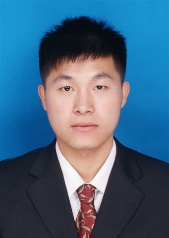肖怡新